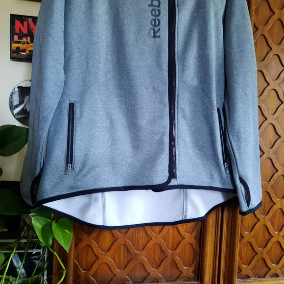 Reebok Tech Fleece Oversized Full Zip Hooded Jacket NWOT! -  Size S - Picture 7 of 16